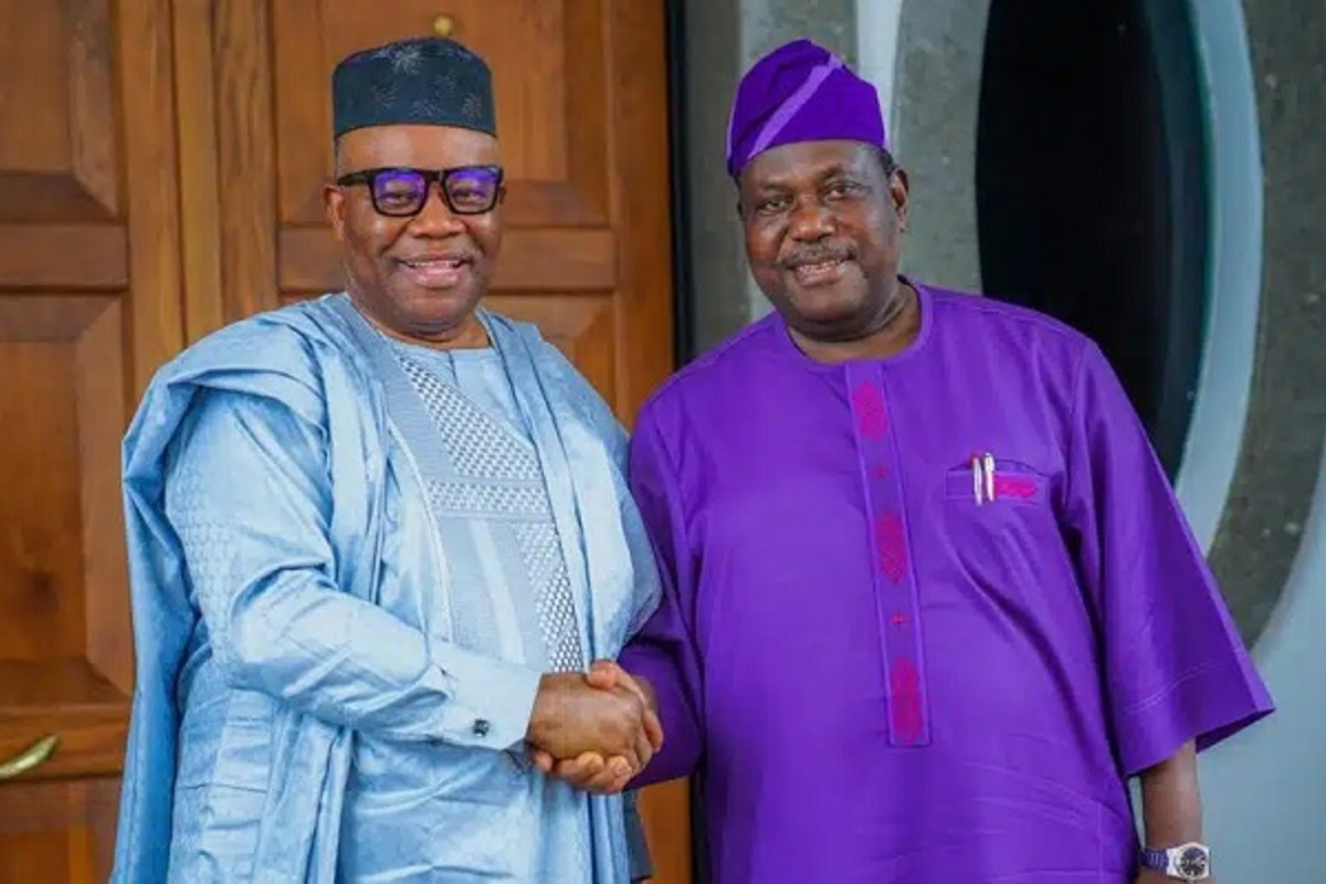 Akpabio, Akume
