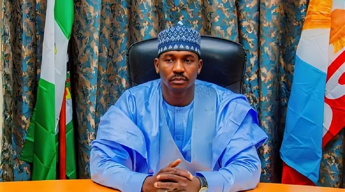 Sokoto infrastructure Sokoto State governor, Ahmed Aliyu, consoling his Kano counterpart over loss of 22 athletes,
