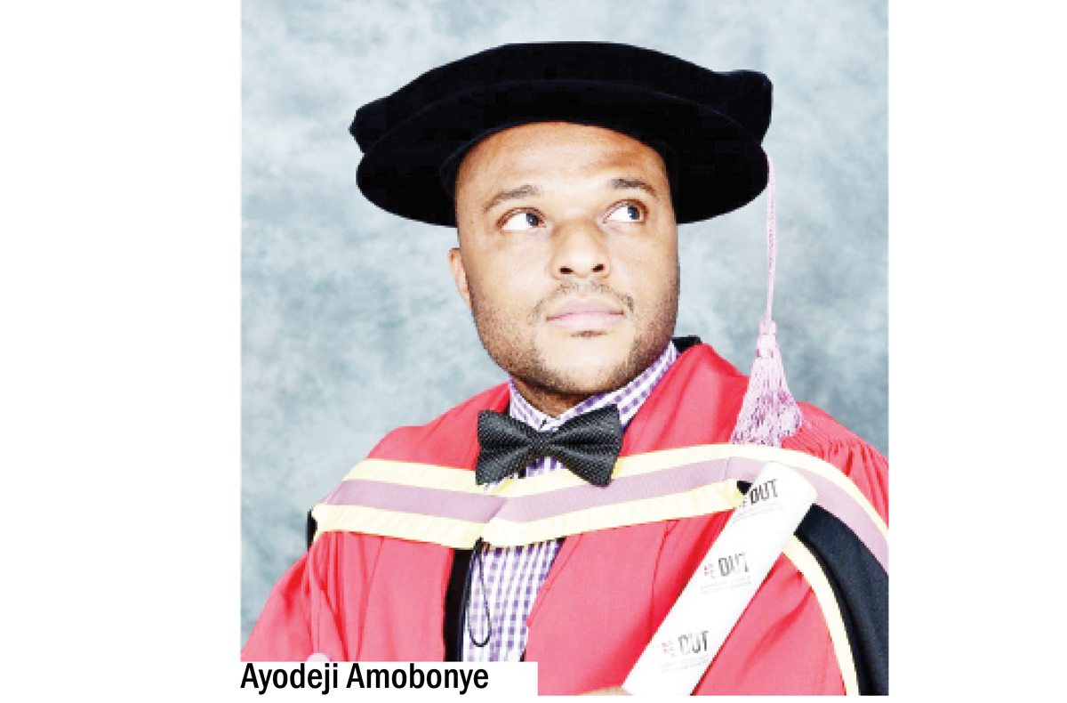 Le scientifique nigérian, Ayodeji Amobonye, ​​répertorié parmi les 2% des scientifiques