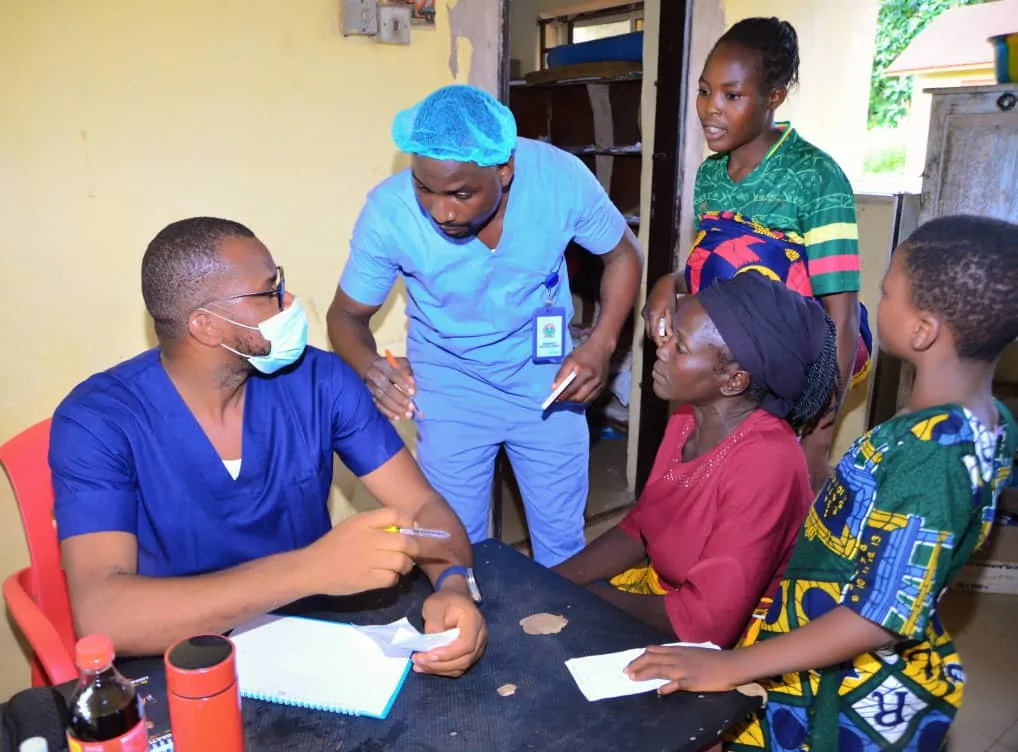 Plus de 2 200 résidents bénéficient de la sensibilisation médicale gratuite du vice-président de Benue