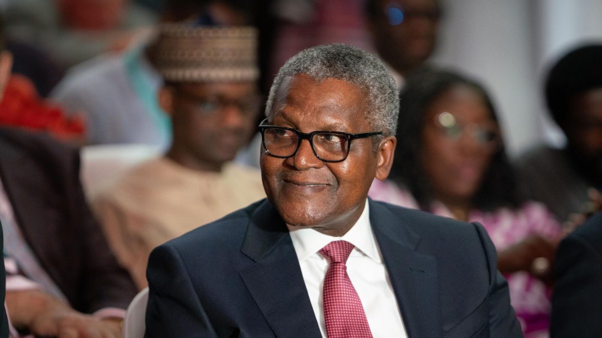 Dangote signe un accord pour investir 1 milliard de dollars au Zimbabwe – Tribune Online