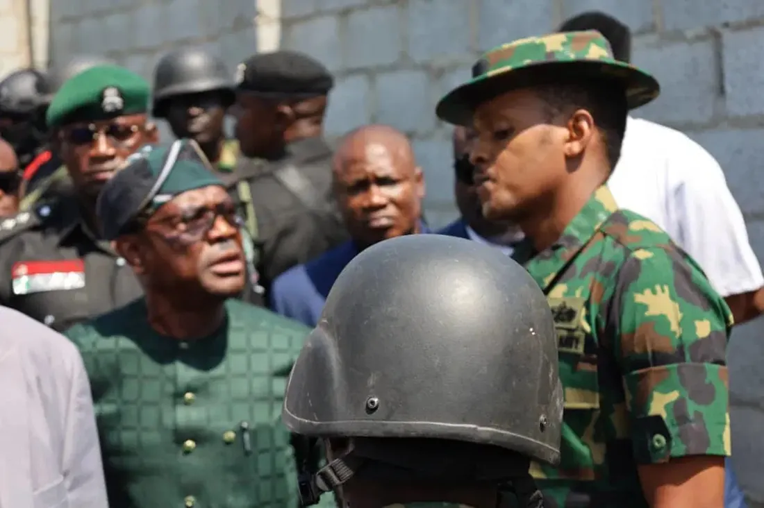 Le CDS Oluyede brise le silence sur l'altercation entre Wike et un officier de marine – Tribune Online