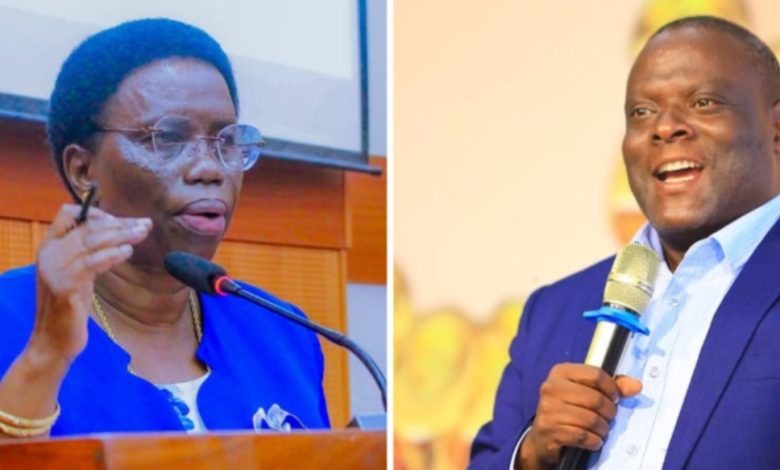 Le Dr Samia élève Omolo et Mapana