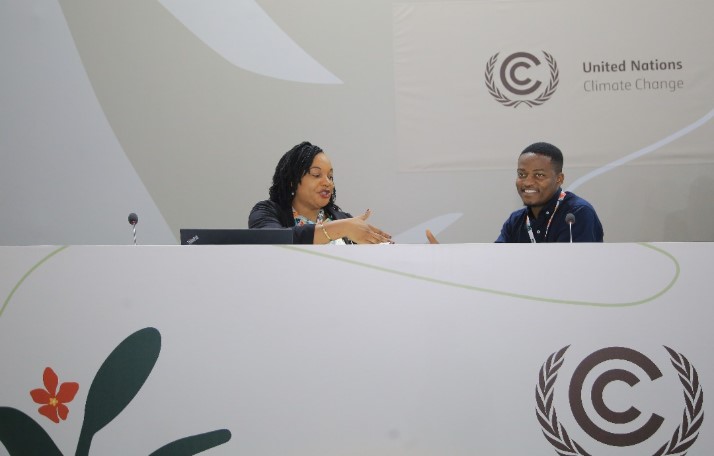 Les initiatives du MWANAMKE font avancer le programme de cuisine propre à la COP30