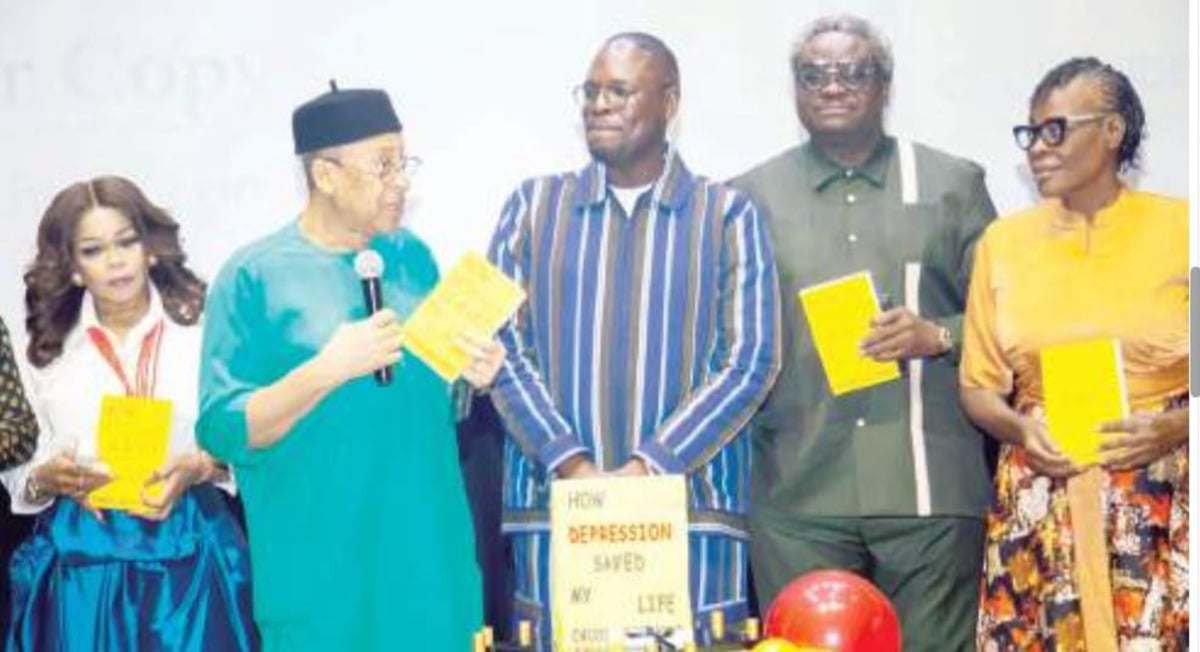 Funke Akindele, Shaffy Bello, Pat Utomi, Jimi Agbaje et d'autres rejoignent Chude Jideonwo au lancement du livre "Comment la dépression m'a sauvé la vie"