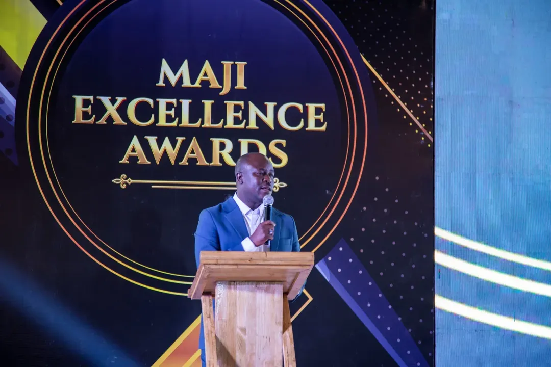 La Tanzanie décore EWURA au Gala d'excellence du secteur de l'eau