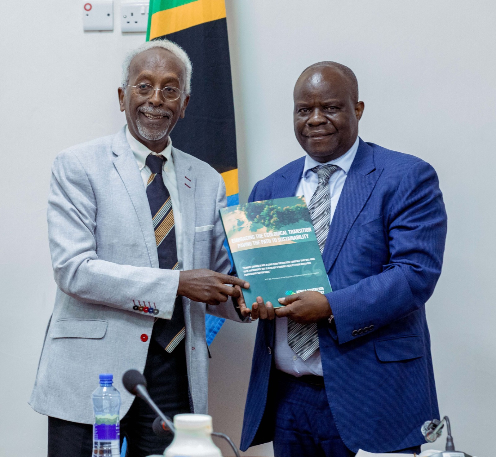 La Tanzanie et Djibouti conviennent de coopérer dans le commerce du carbone pour les secteurs de l'aviation et du transport maritime