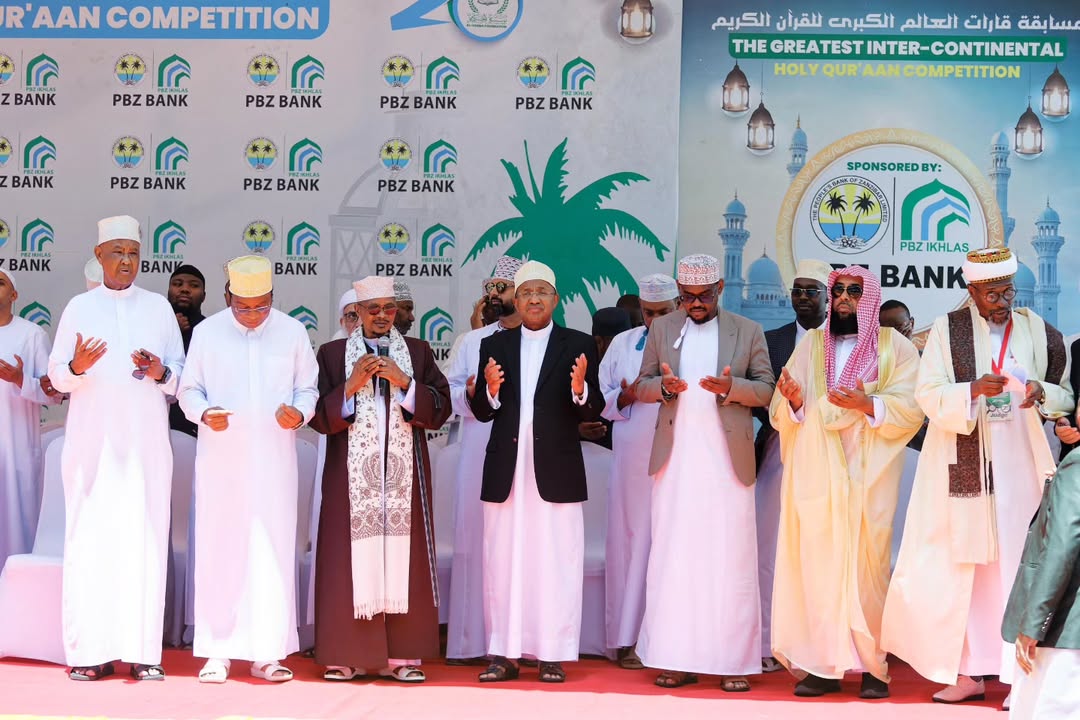 Mwinyi salue le concours mondial du Coran