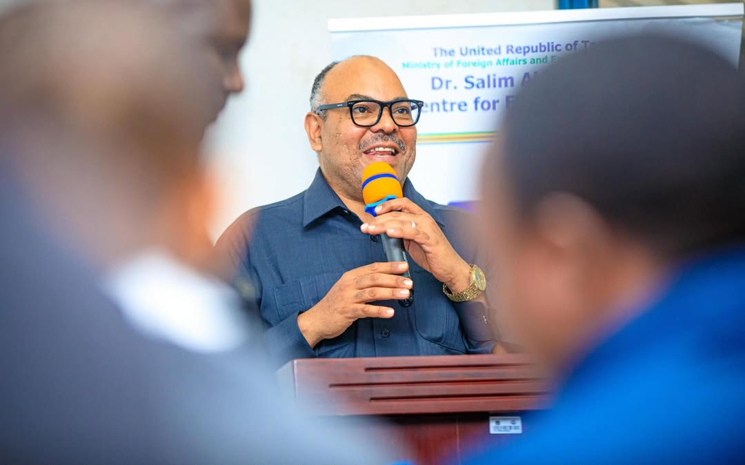 Appel à enseigner la négociation et les compétences en matière de règlement des conflits aux étudiants tanzaniens