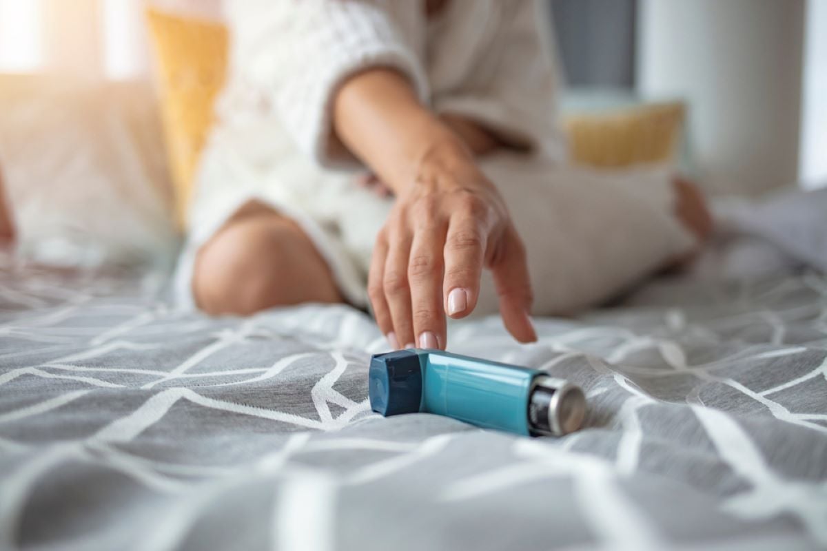 Asthma flare-ups during April weather transition