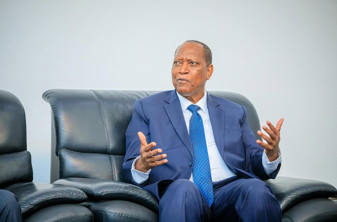 Kabudi appelle à la discipline et à l'efficacité dans les fonctions publiques