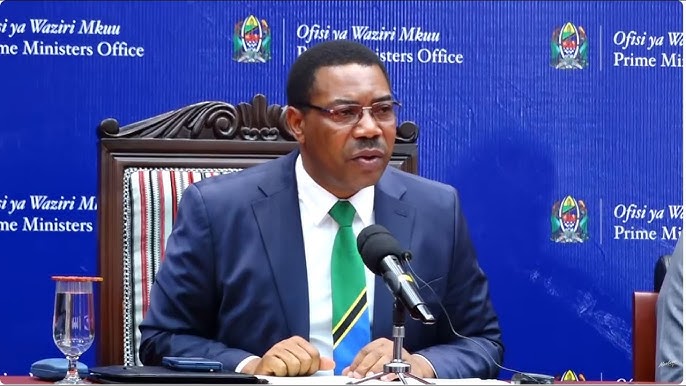 Le PM Mwigulu rejoint le concert gospel de Pâques à Dar