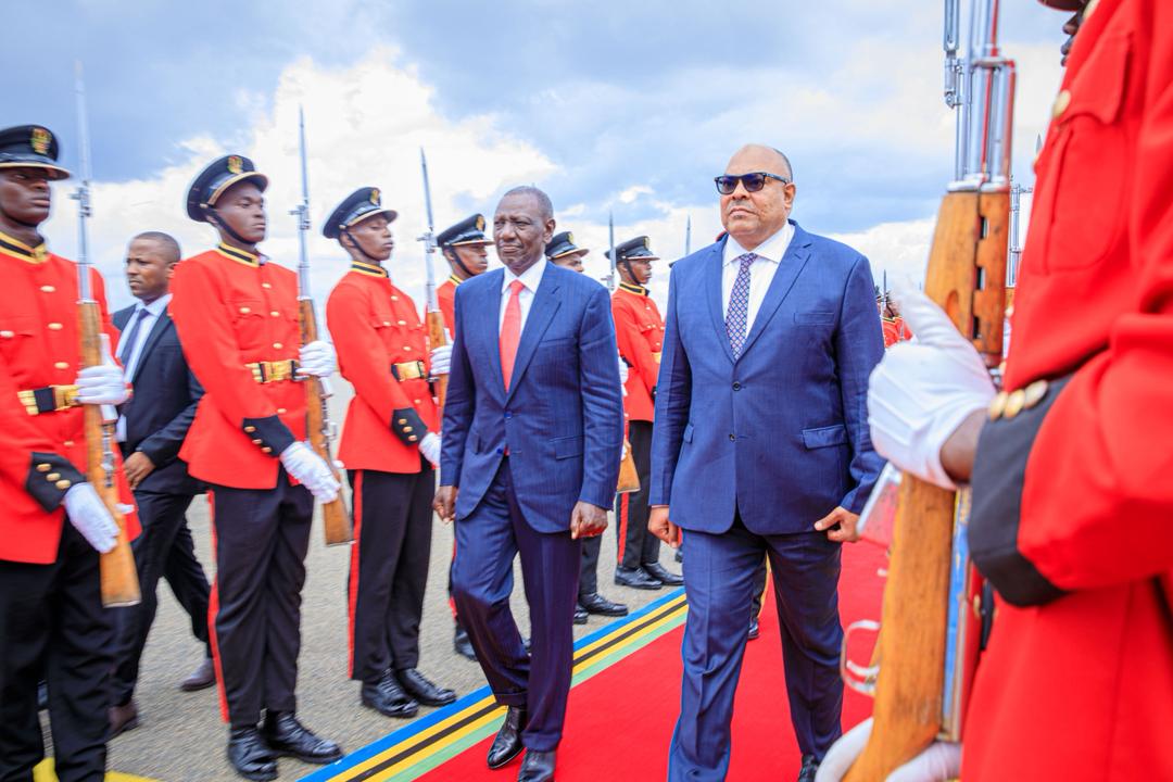 Ruto s'envole à Dar pour une mission visant à approfondir les relations bilatérales Kenya-Tanzanie