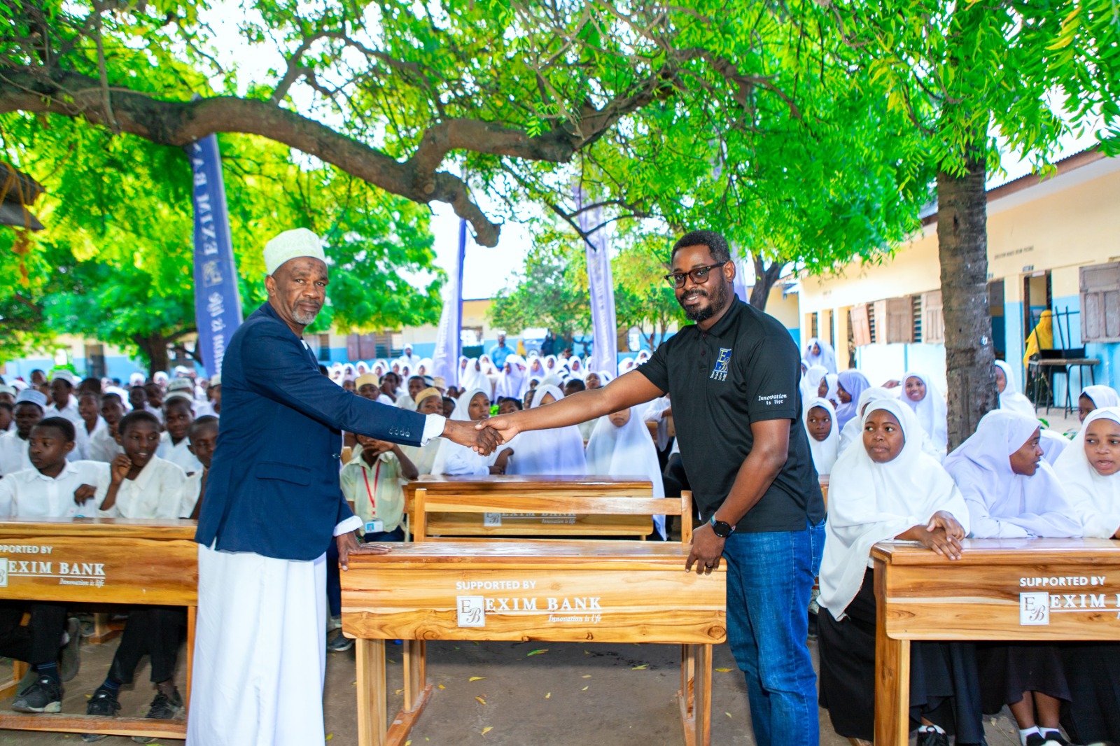 Bâtir des communautés plus fortes : comment Exim Bank transforme des vies au-delà du secteur bancaire à Zanzibar