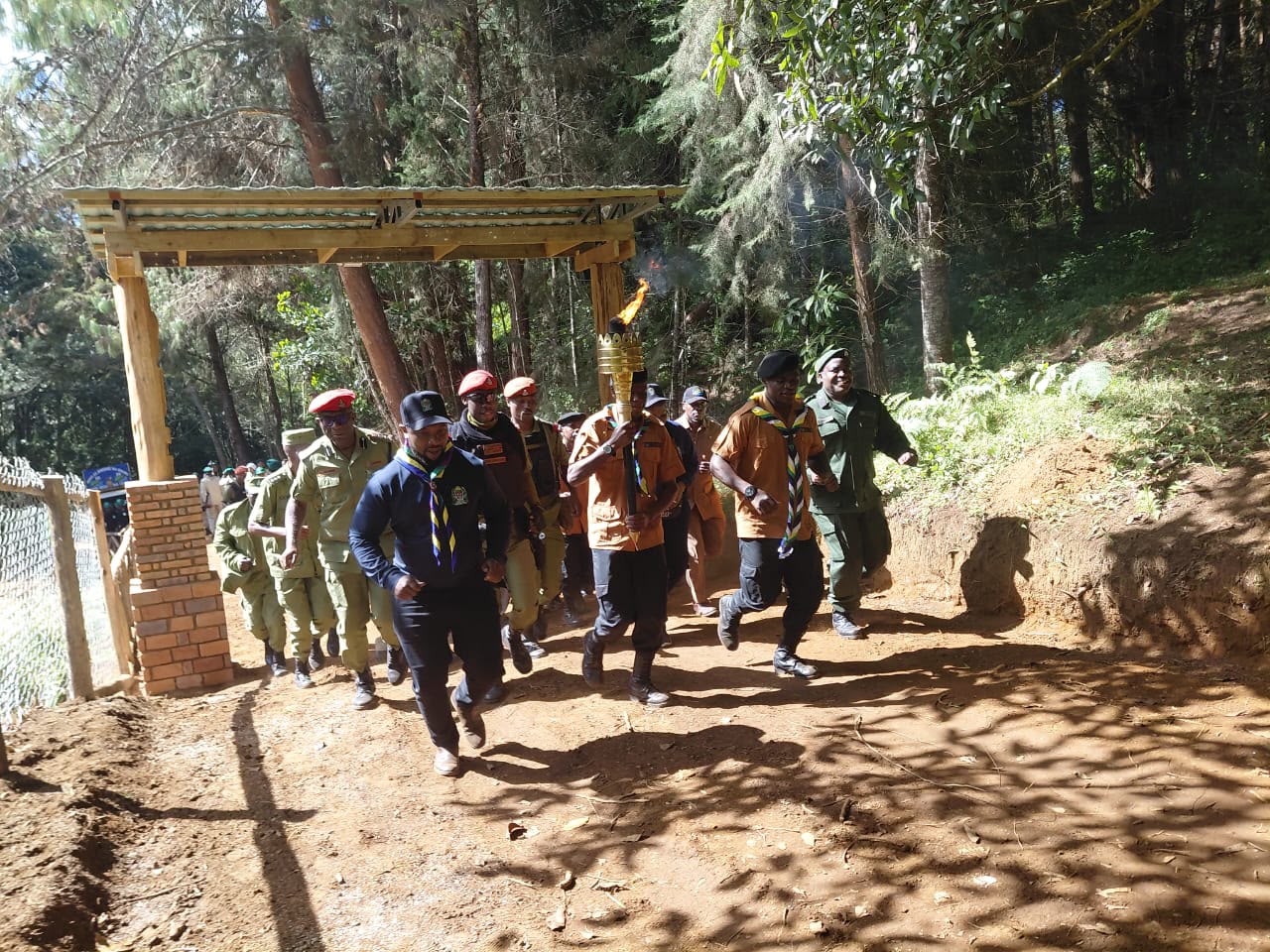 Le relais de la flamme Uhuru lance un projet touristique Magamba de 2,6 milliards à Tanga