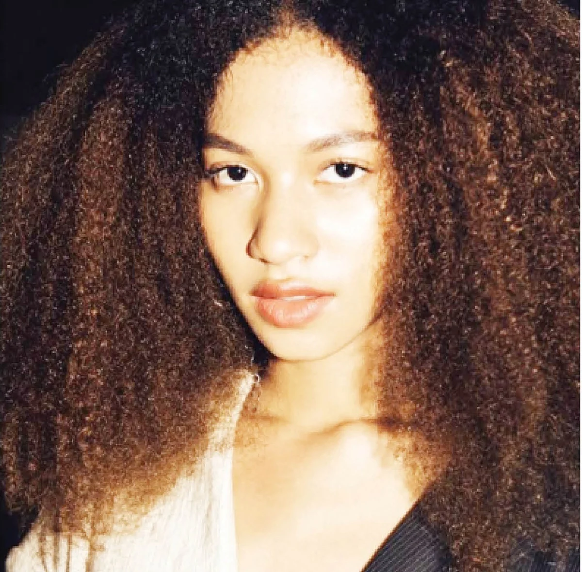 Anastensia Thai-Nigerian singer