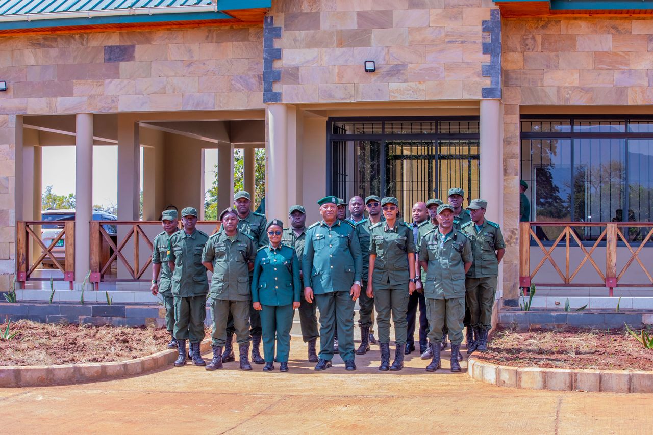 Les responsables de Tarangire sont chargés de faire preuve de professionnalisme dans la promotion de la conservation du parc et de stimuler le tourisme