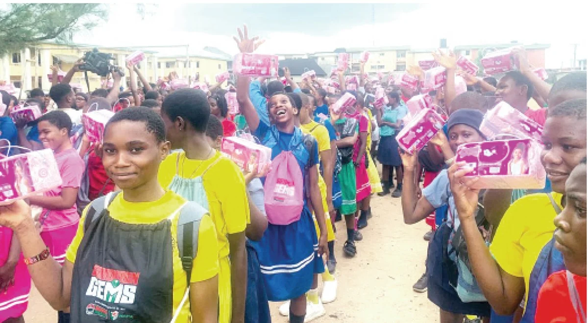 girls with menstrual hygiene