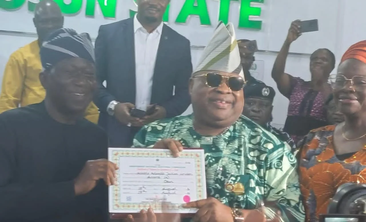 La CENI présente un certificat de retour à Adeleke