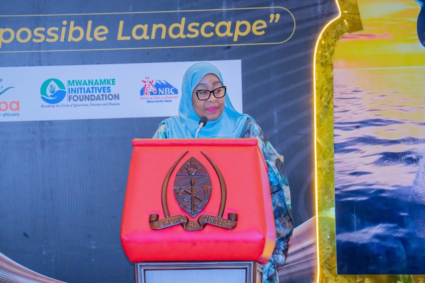 La jeunesse tanzanienne adopte les arts créatifs pour promouvoir le tourisme et la conservation de l'environnement