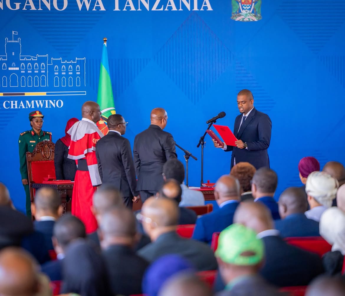 Le Dr Samia salue le système constitutionnel tanzanien qui guide en douceur les changements aux postes de direction