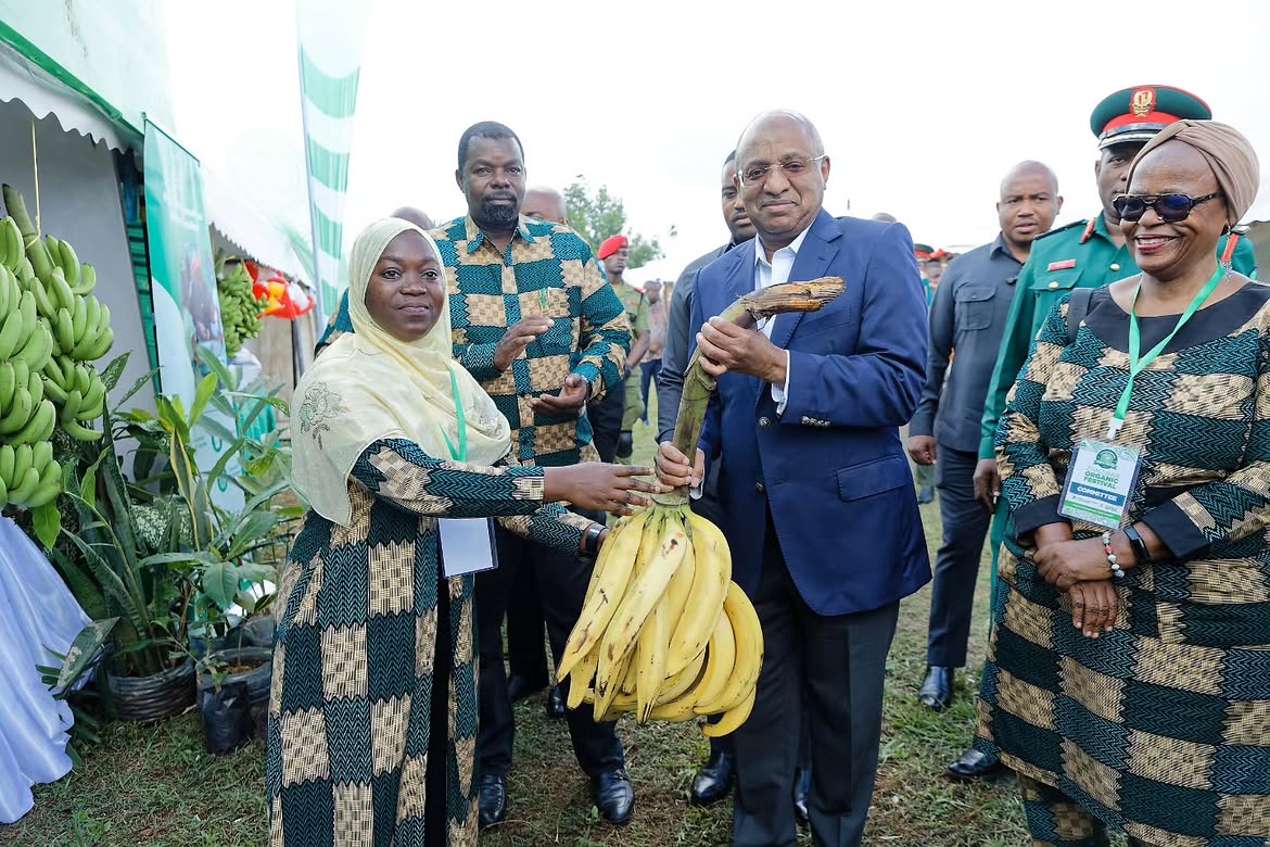 Le Dr Mwinyi ouvre le 3e Festival biologique de Zanzibar et s'engage à continuer de renforcer les produits agricoles