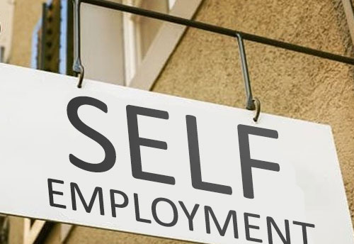 Les jeunes doivent exploiter leurs compétences et la technologie pour travailler à leur compte