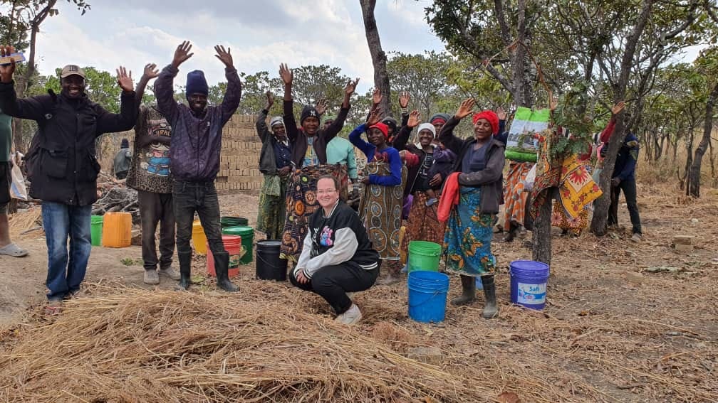 Les projets d'eau potable de la Fondation Hatua Forward progressent à Iringa