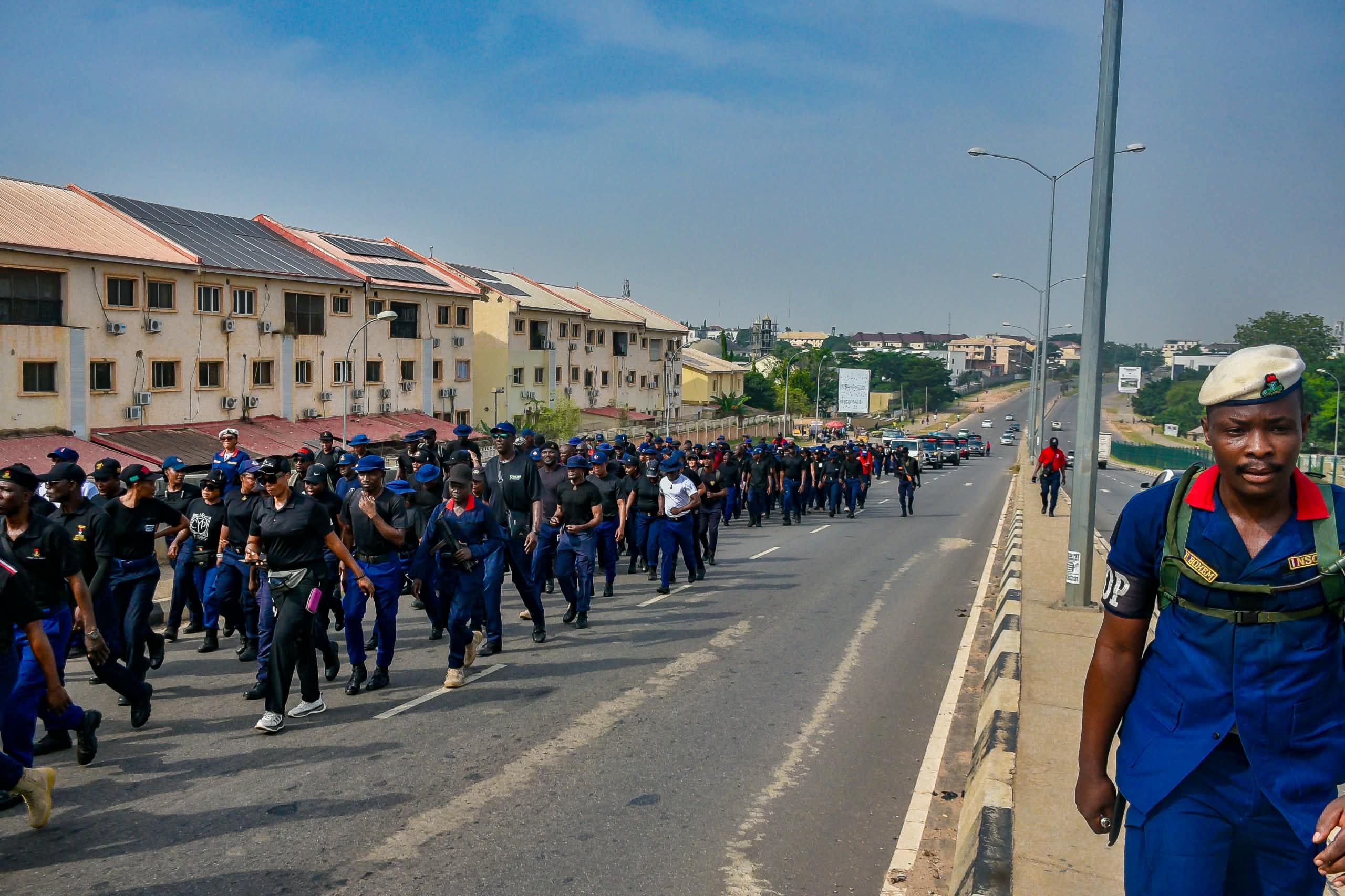 Élections 2027 : le commandement du NSCDC FCT renforce sa préparation avec une marche de 10 km