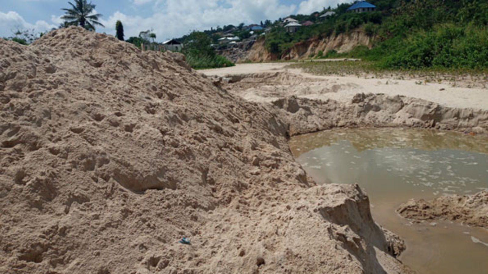 Kibaha interdit l'exploitation du sable dans la vallée de la rivière Mpiji