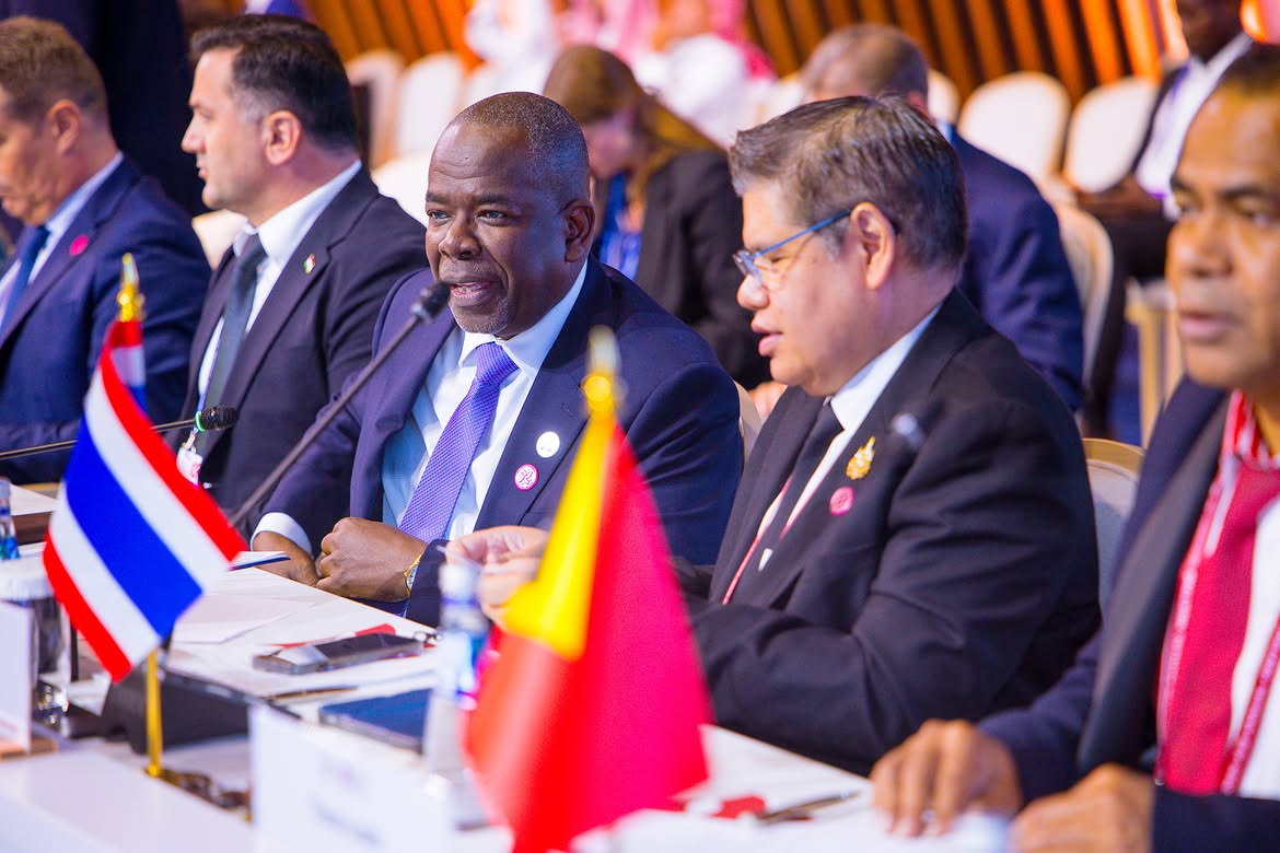 La Tanzanie appelle l'AIIB à consolider ses liens avec ses membres pour soutenir le développement des infrastructures