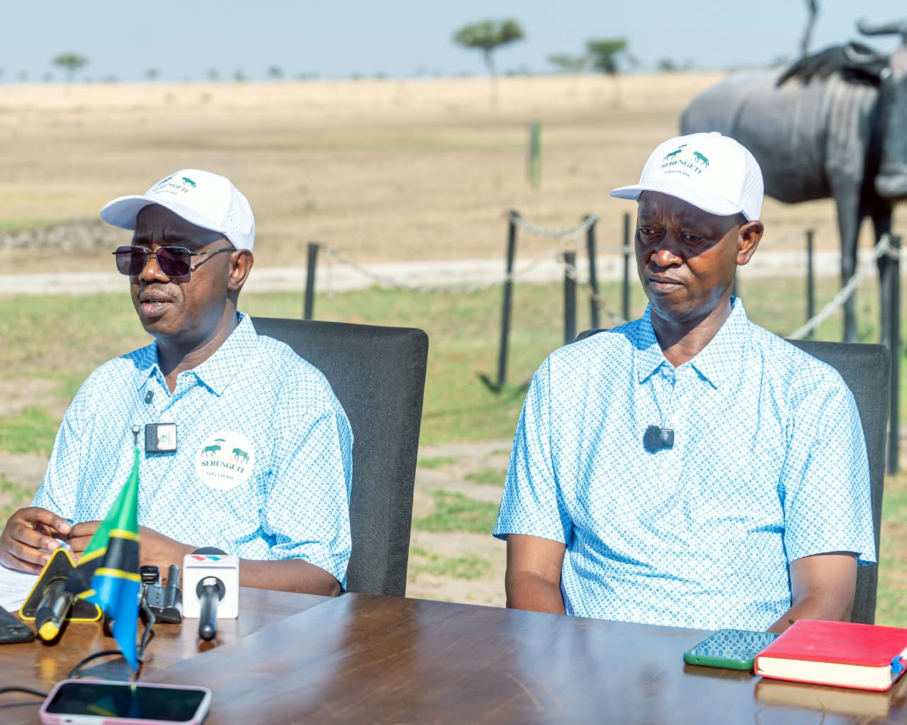 Le Dr Kijaji honore l'ouverture officielle du parcours de golf Serengeti de classe mondiale le 18 octobre