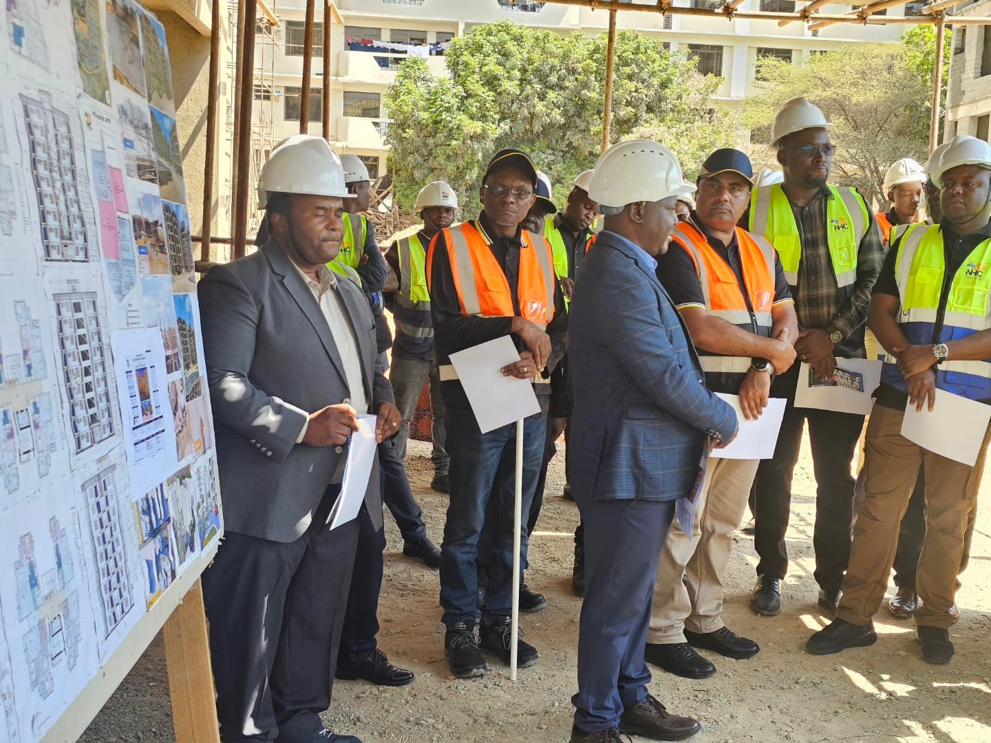 Le Parlement tanzanien évalue les progrès de la construction de 170 maisons à Dodoma
