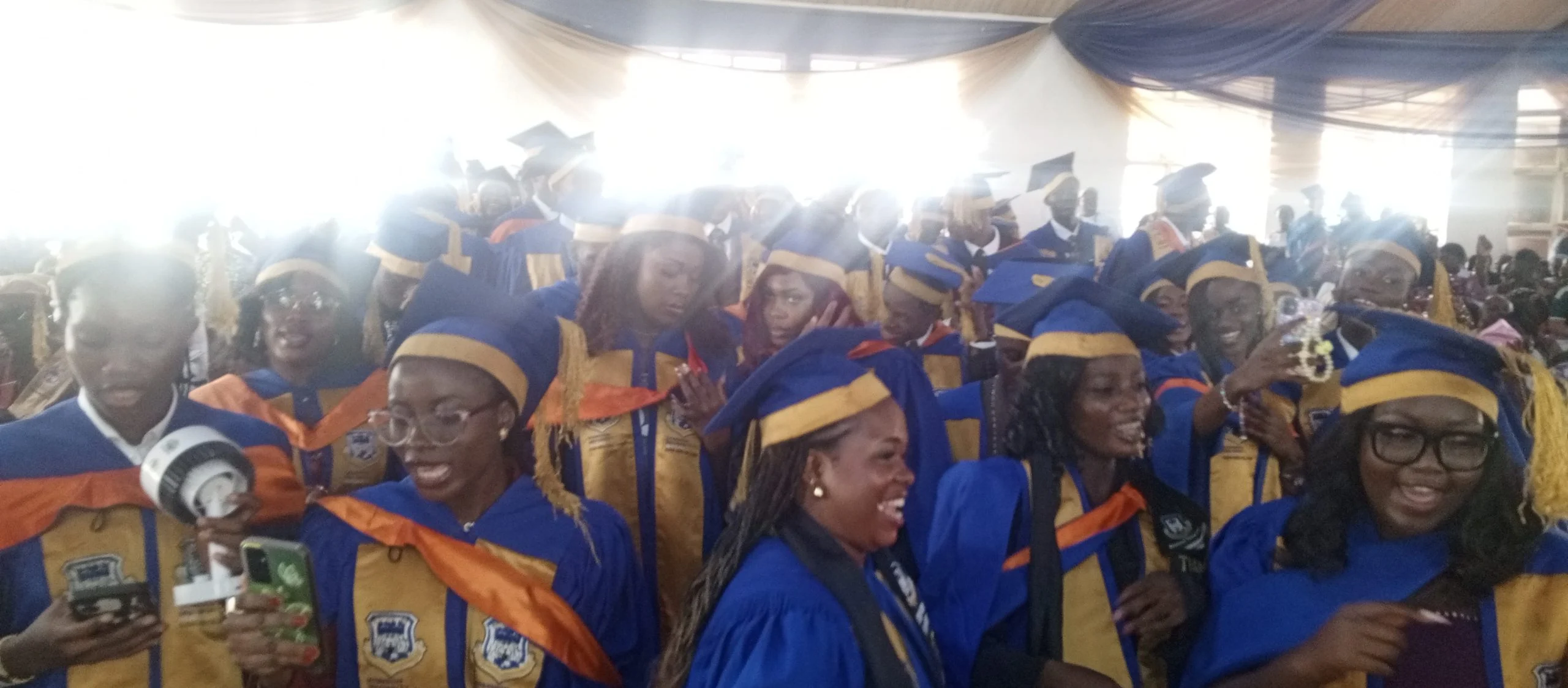 Les diplômés de l’Université Dominion doivent rechercher davantage de connaissances pour suivre les changements mondiaux