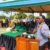 Makonda appelle à la fourniture d&rsquo;un service de haute qualité en récompensant un responsable de la TASAF
 – Tanzanie