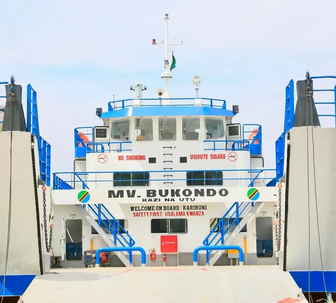 Makonda ordonne la mise en service immédiate de deux ferries sur cinq achevés