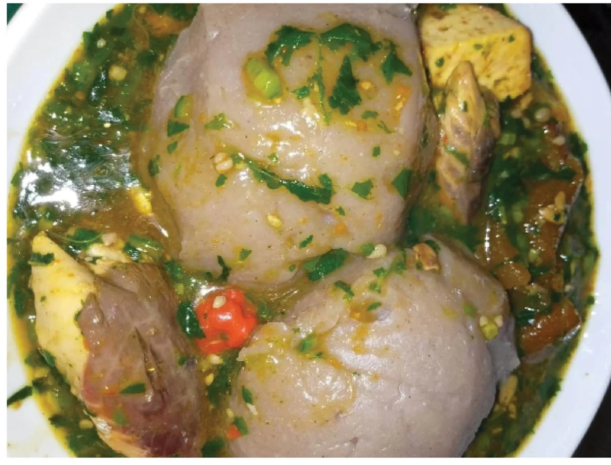 Ila Aláṣẹ̀pọ̀ with amala